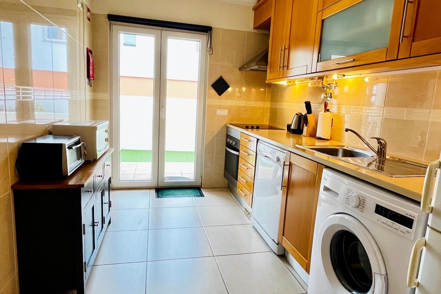 Marta Apartment - Balcony, Patio, Pool Ferrel (Leiria) Exterior foto