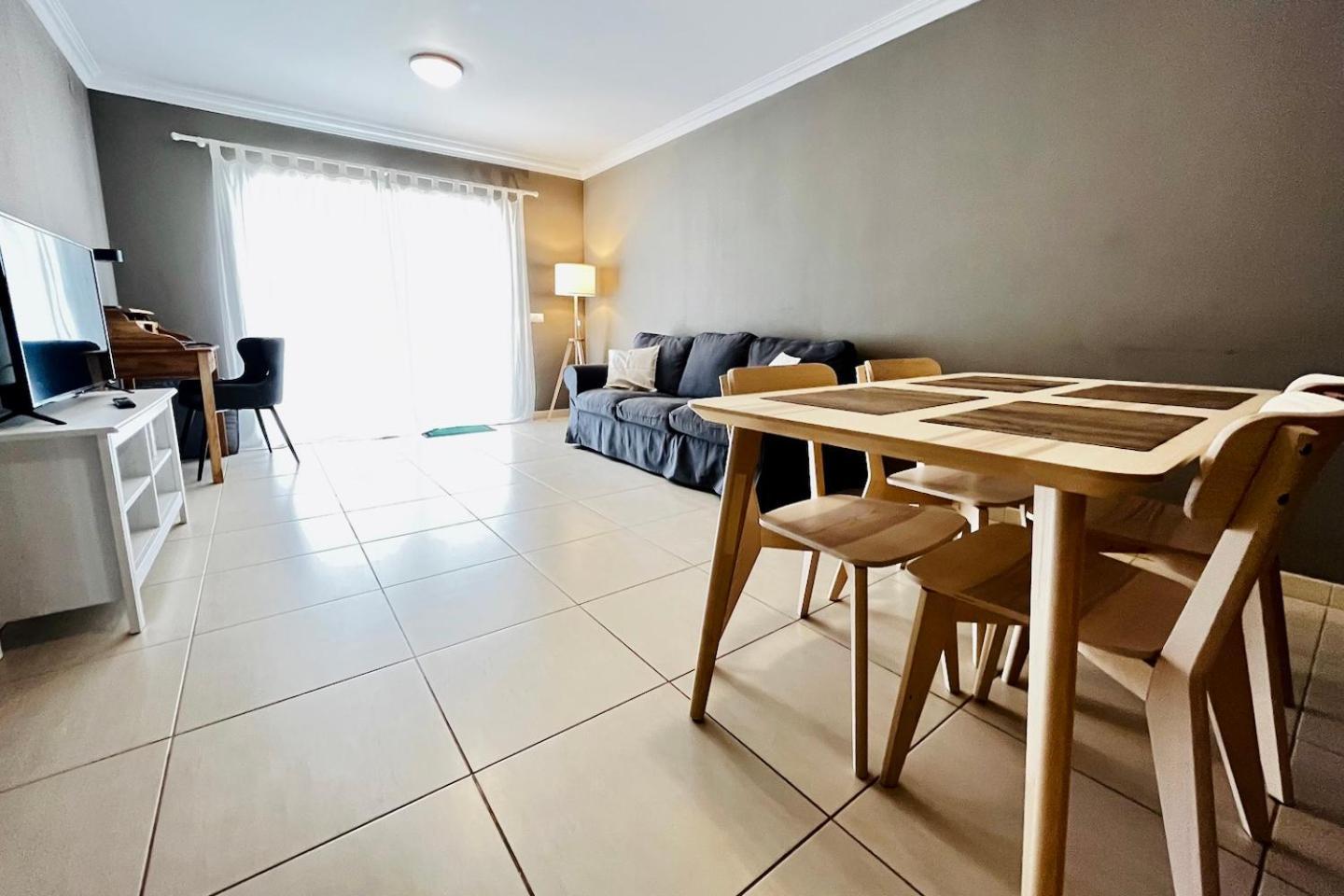Marta Apartment - Balcony, Patio, Pool Ferrel (Leiria) Exterior foto