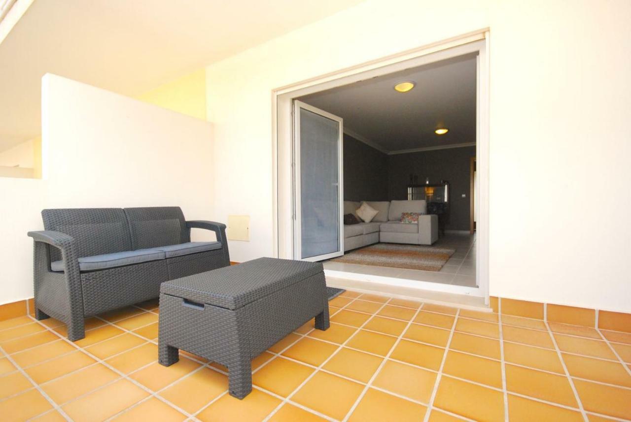 Marta Apartment - Balcony, Patio, Pool Ferrel (Leiria) Exterior foto