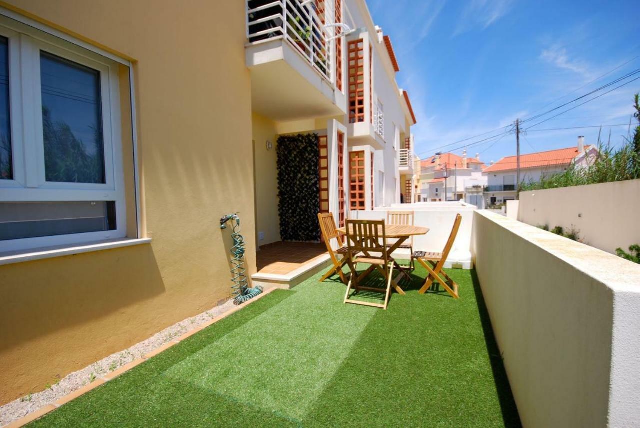 Marta Apartment - Balcony, Patio, Pool Ferrel (Leiria) Exterior foto